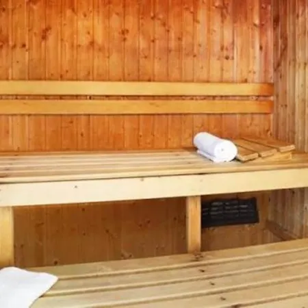 Bonascre - Ax 3 Domaines - 150M Des Pistes - 4 - 5 Personnes - Piscine